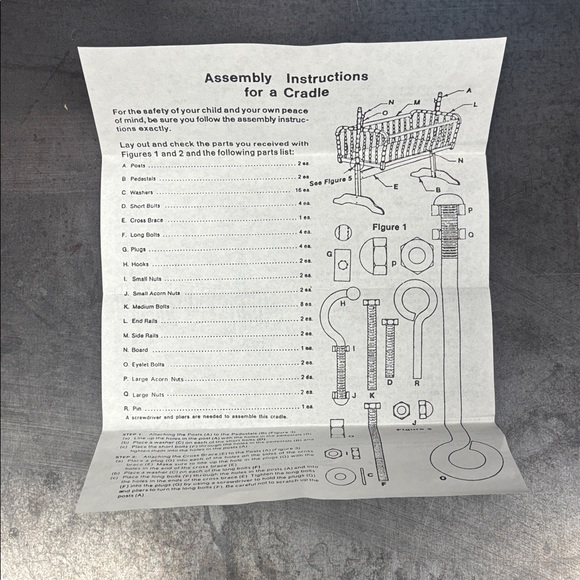 Jenny Lind Classic Wooden Baby Cradle - Picture 2 of 5